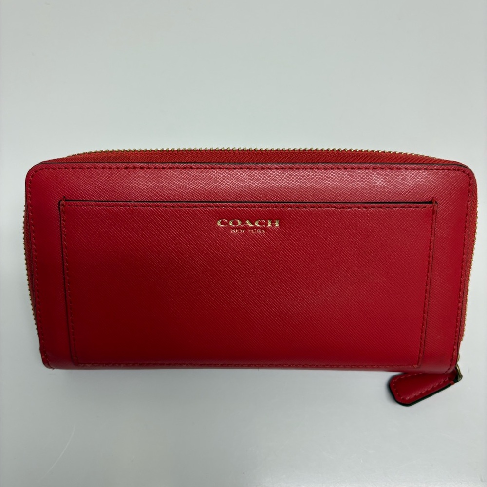Coach Accordian Leather Wallet
